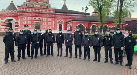 Нічні та вранішні богослужіння у храмах Кам’янського пройшли спокійно