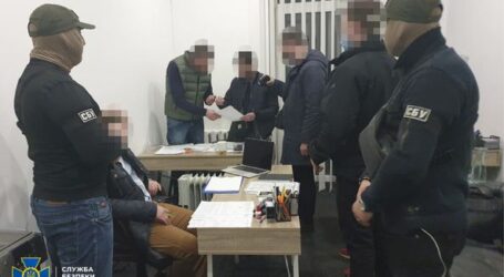 СБУ Дніпропетровщини викрила ділків, які «зливали» криміналітету інформацію про слідчі дії