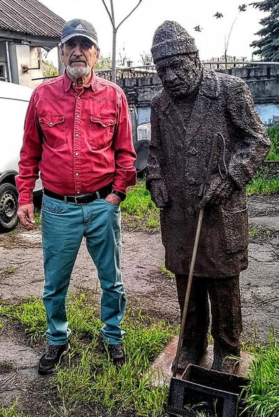 У Херсоні встановлять скульптуру звичайній людині, яку створив кам’янський скульптор Гарнік Хачатрян