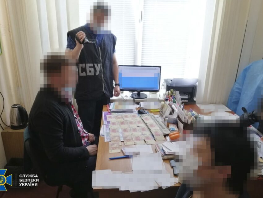 На Дніпропетровщині видавали підроблені довідки про відсутність ковіду