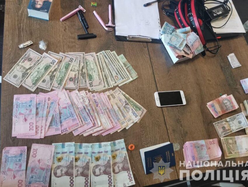 На Дніпропетровщині “накрили” онлайн-порностудію