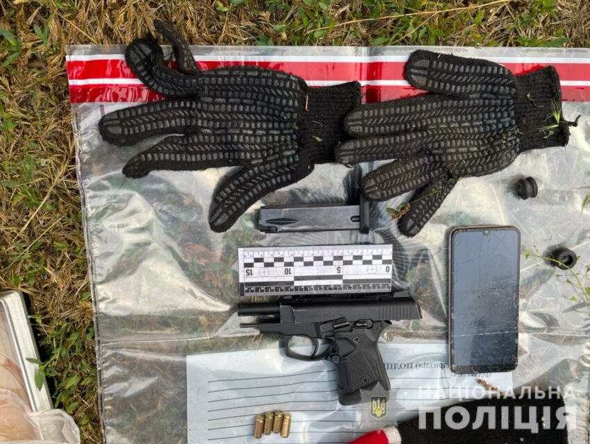На Дніпропетровщині озброєні чоловіки напали на фермера