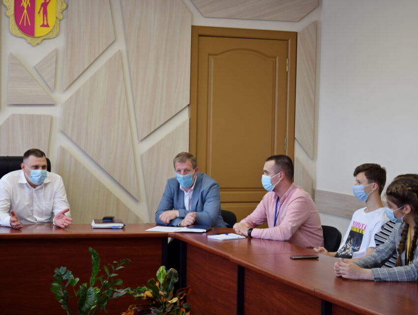 Молодіжна рада Кам’янського обговорила план роботи на найближчий час