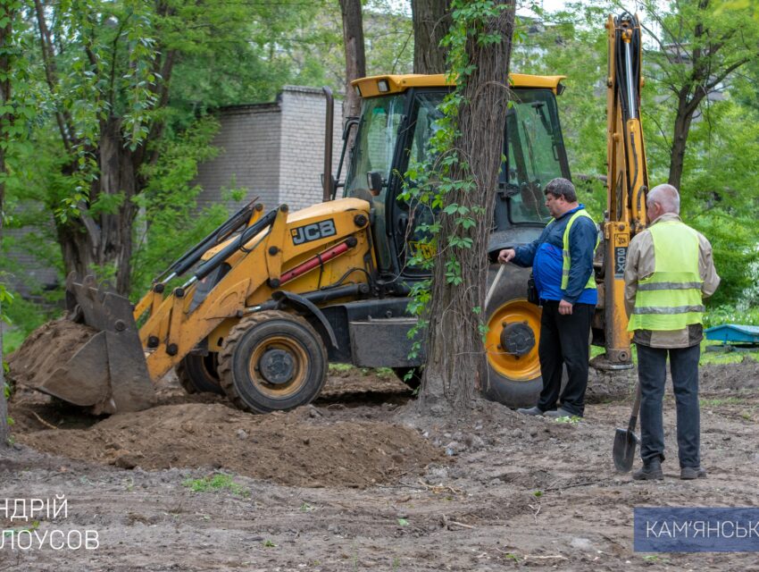В Каменском продолжают ликвидировать бесхозные погреба
