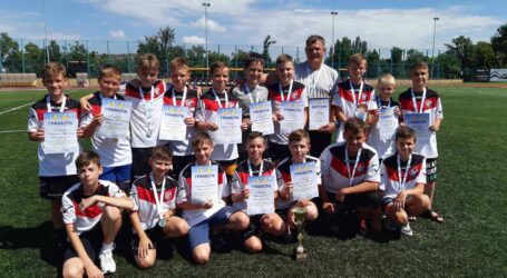 Кам’янські футболісти вибороли бронзові нагороди Першої ліги чемпіонату Дніпропетровської області