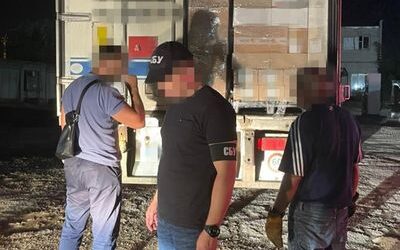 Мешканці Дніпропетровщини налагодили нелегальний трафік медикаментів до «ДНР»
