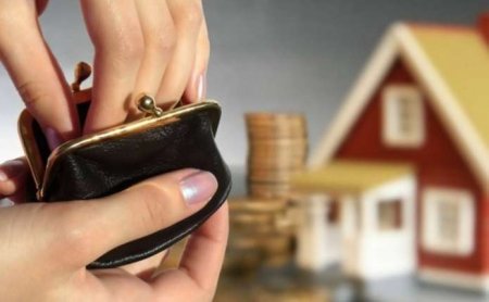 У Кам’янському жінка ошукувала мешканців, пропонуючи послуги зі встановлення електроопалення