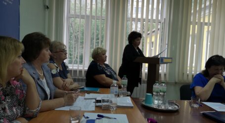 У школах Кам’янського представили нових керівників
