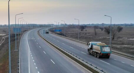 Через спеку на дорогах Дніпропетровщини діє заборона на рух великих вантажівок