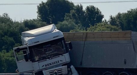 У Кам’янському п’яний водій спричинив ДТП на мосту