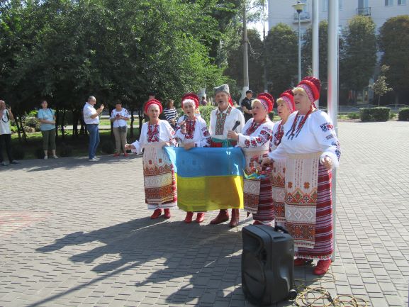 Хода на честь незалежності відбулась в Кам’янському - ФОТО
