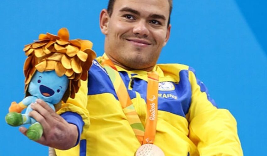 Пловець Антон Коль із Дніпропетровщини виборов «срібло» на Паралімпійських іграх у Токіо