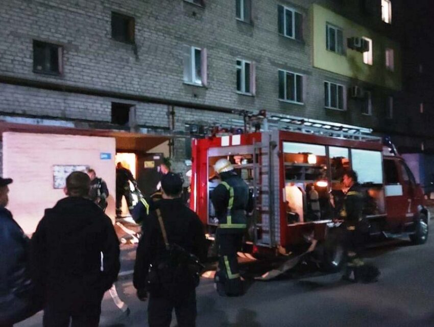 В Каменском на Черёмушках горела многоэтажка