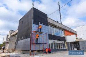 В Каменском продолжаются работы по строительству и реконструкции инфраструктурных объектов - ФОТО