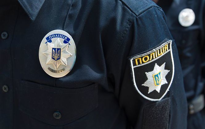 Поліція перевірятиме COVID-сертифікати у місцях скупчення людей