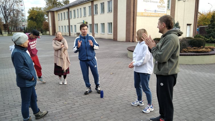 Цигун для оздоровлення та відновлення після хвороби рекомендують практикуючі з Кам’янського - ФОТО