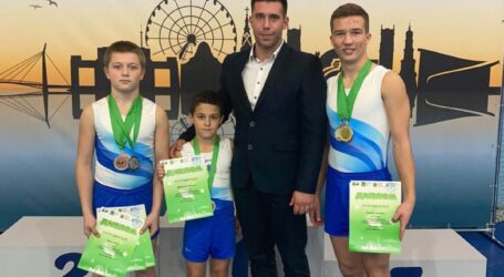 Акробаты из Каменского завоевали 6 медалей на Чемпионате Украины