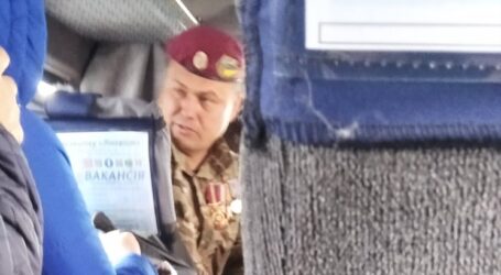 Лекцію про події на південному сході читав військовий пасажирам маршрутки в Кам’янському