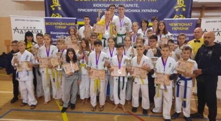 Успіхи бійців з Кам’янського на всеукраїнських змаганнях з Кіокушин кан карате