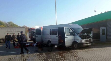 Під Кам’янським у палаючому автомобілі виявили небіжчика