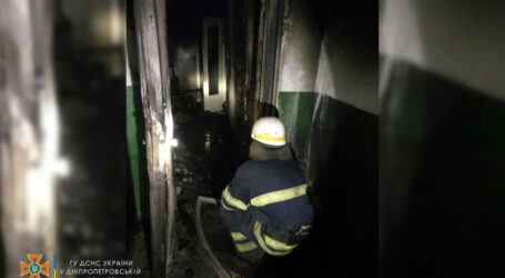 В Каменском на пожаре пострадали двое мужчин