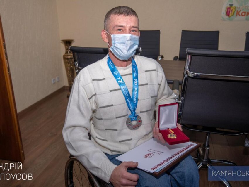 Міський голова привітав спортсмена-візочника Сергія Амелька з черговою перемогою