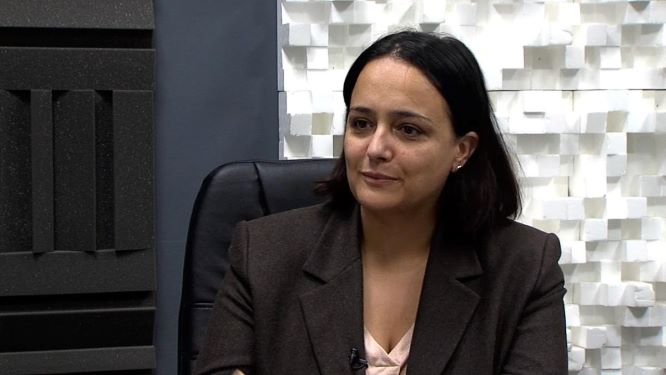 Заробітки українським лікарям влада підвищить, медзаклади - оптимізує - ФОТО