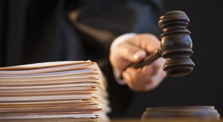 Кам’янчанина засудили на 8 років позбавлення волі за побиття людей та заволодіння їх майном