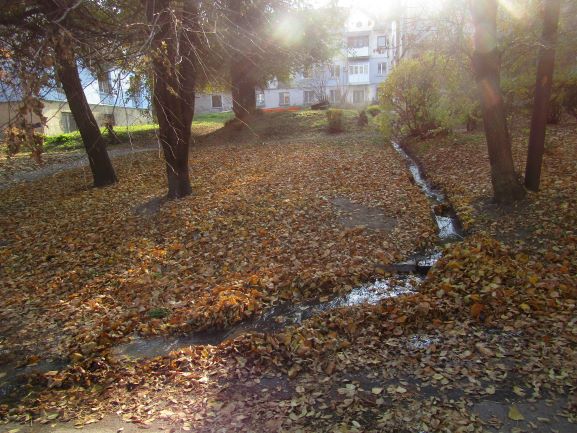 Будні водоканалу в Кам’янського: між поривами, потопами та провалами - ФОТО