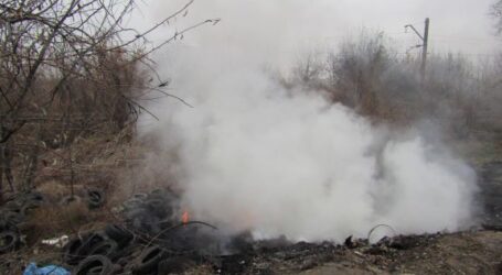Хто палить автопокришки біля СТО «Америка» в Кам’янському