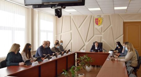У Кам’янському відбулось чергове засідання виконавчого комітету міської ради