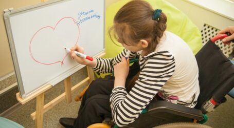 На Дніпропетровщині діти з особливими освітніми потребами відвідують звичайні школи та дитсадки