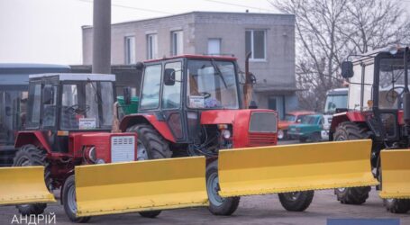 Міський голова Кам’янського перевірив готовність снігоприбиральної техніки до зими