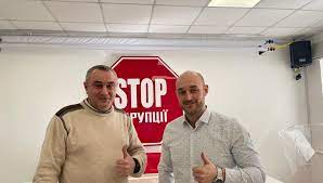 Наслідки затримання «на хабарі» керівника «Стоп корупції» у Кам’янському вдарили по самих антикорупціонерах - ФОТО