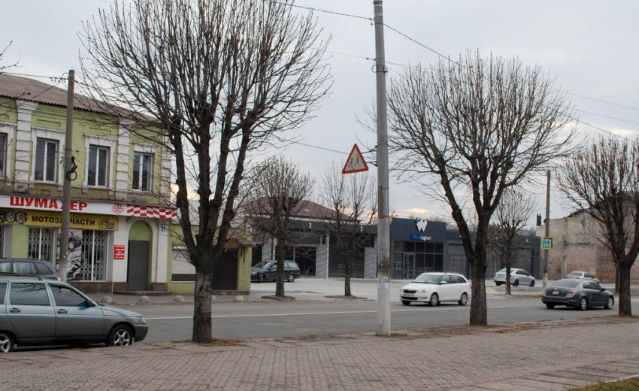 О МАФах, супермаркетах и «заброшках» как маркерах кризиса в Каменском - ФОТО