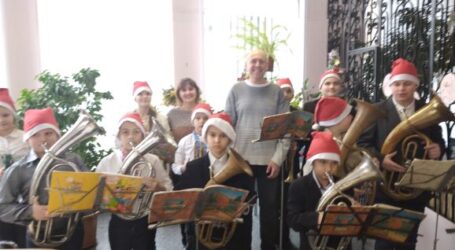 Музичний день у зимовому таборі “На книжковій хвилі”
