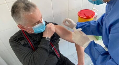 Мобільні бригади Дніпропетровщини проводять виїзні COVID-вакцинації