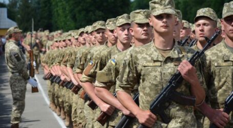 У Кам’янському оголосили призов на військову службу