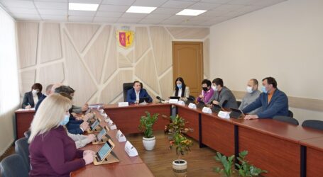 У Кам’янському відбулося засідання виконавчого комітету міської ради