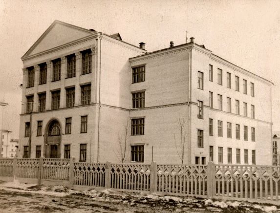 Каменское в буднях великих строек