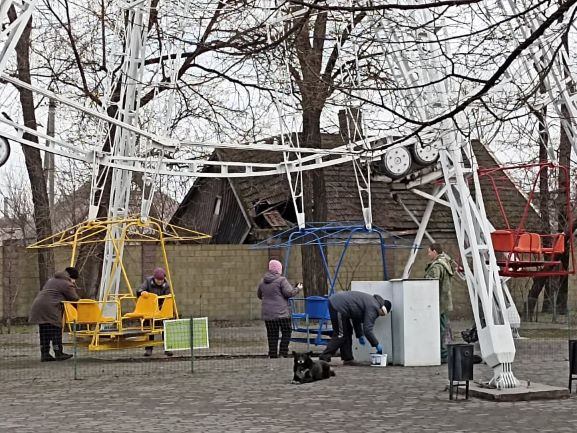 Прикмети весни в парку та шкідливі вчинки мешканців Кам’янського