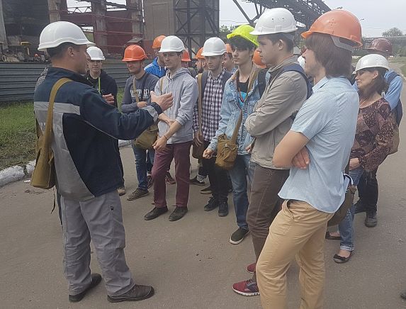 Випускники університетів не задовольняють роботодавців в Кам’янському