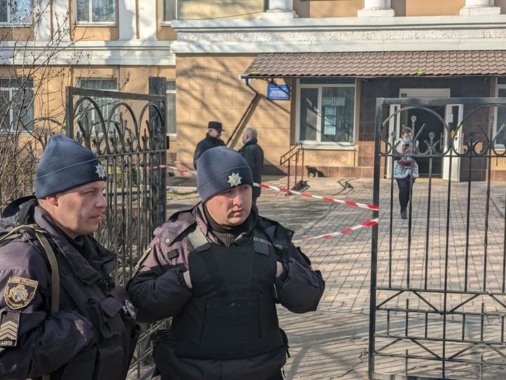 У Кам’янському “замінували” школу №5