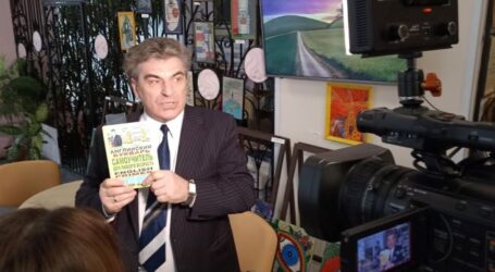 Про «Англійський буквар», мінливий світ та онлайн-навчання говорили в бібліотеці Кам’янського