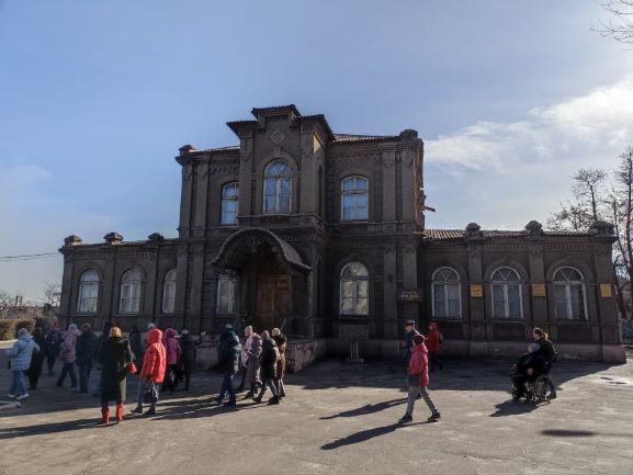 Про романтику в старому Кам’янському говорили учасники краєзнавчої екскурсії - ФОТО