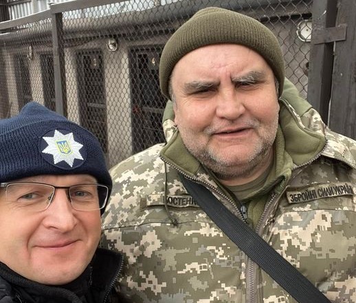 Поліція, тероборона й населення Кам’янського демонструють згуртованість та взаємодопомогу