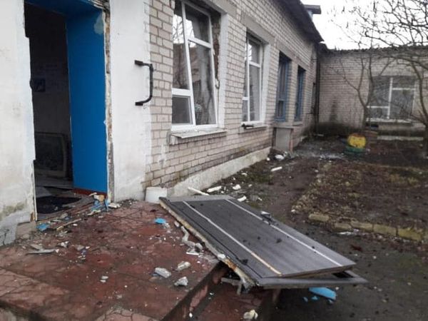 На Дніпропетровщині у шкільний стадіон влучила ворожа ракета