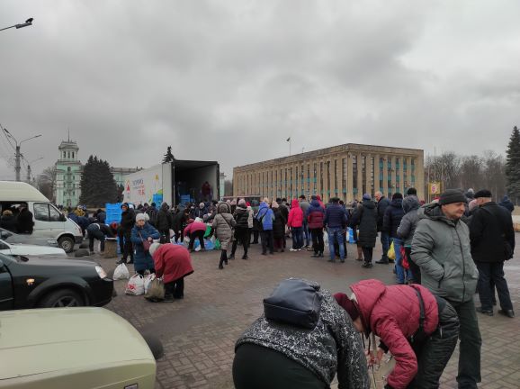 Аптеки, продовольство, медичні та комунальні послуги – усе під контролем влади