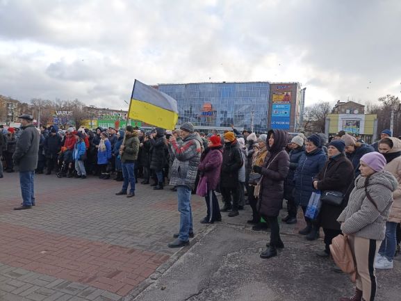 Кожен потрібен на своєму місці, переконують урядовці та лікарі