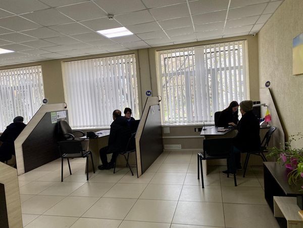 У Кам'янському відкрились нові філії для реєстрації внутрішньо переміщених осіб - ФОТО